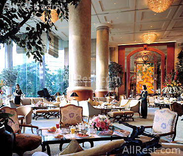 Makati Shangri-La Hotel 7